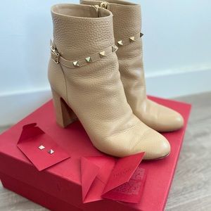 Valentino Rockstud Tan Leather Studded Boots Sz 40